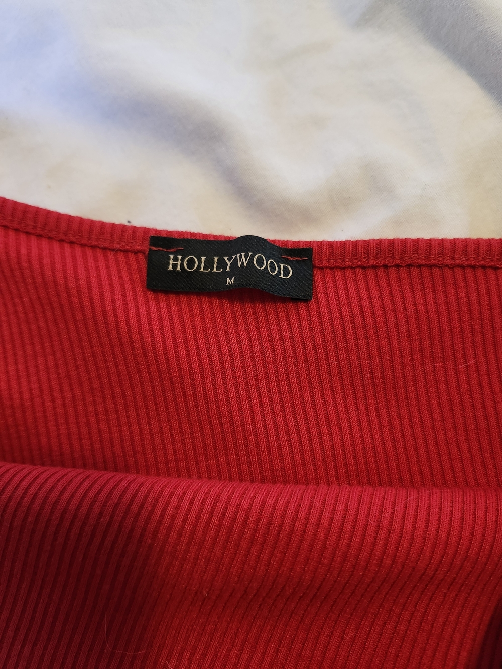 Retro Red One-Shoulder Ribbed Crop Top - Picture 5 of 6